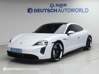 타이칸 포르쉐 타이칸 중고차